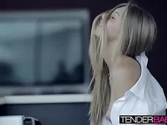 Un hombre se folla a ...