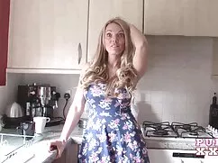 Rubia encantadora ti ...