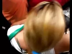 Negro en la cama le  ...