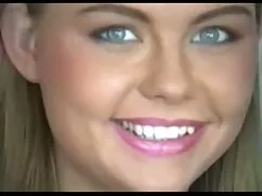 Abella Danger mostró ...