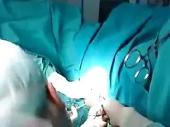 Monica de ojos azule ...