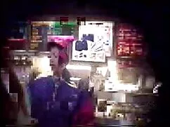 Chica cachonda exige ...