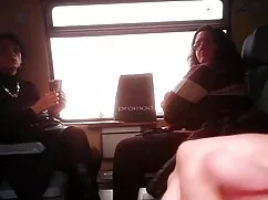 Un vecino con un señ ...