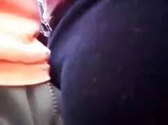 Masturbación de una  ...