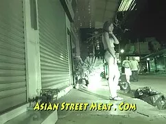 El operador se incli ...